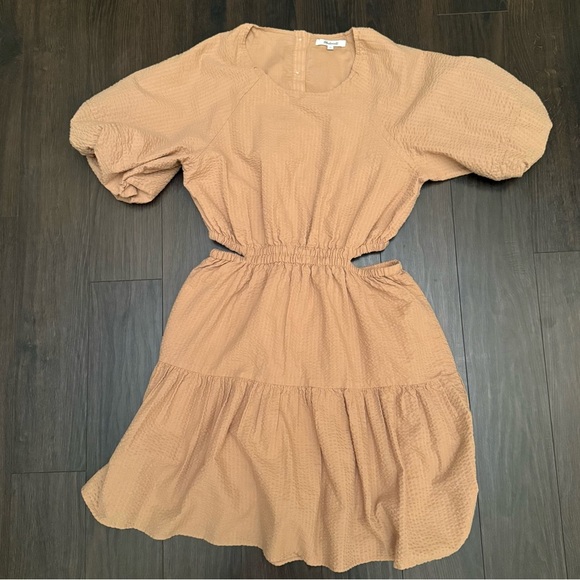 Seersucker Puff-Sleeve Cutout Mini Dress - Picture 3 of 6